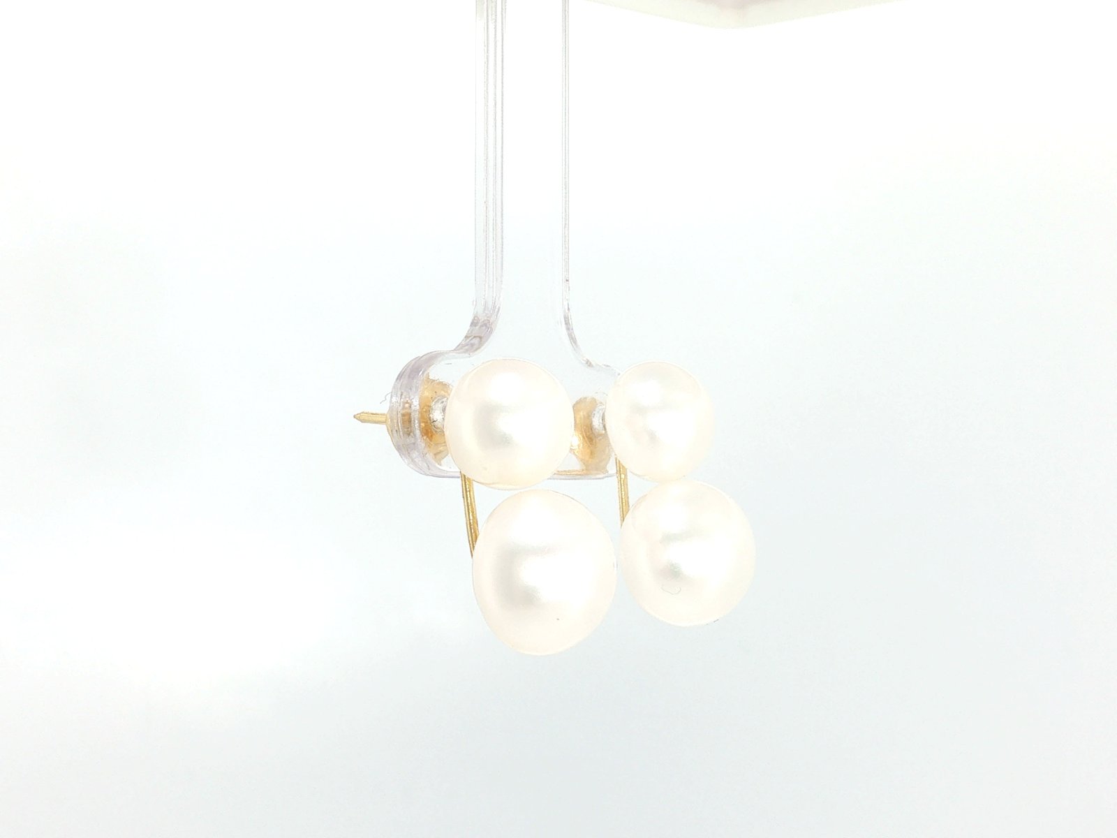 Earrings in White Gold 18k with Pearl — Earrings — White Gold 18k