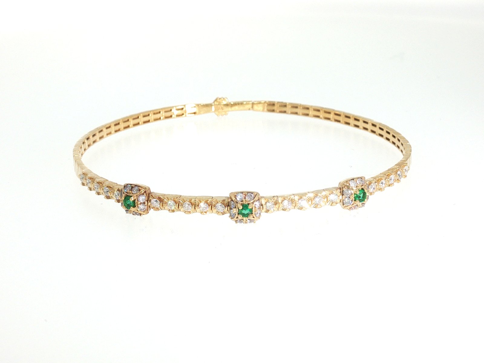 Pulsera en Oro amarillo 18k con Diamante y Emerald — Pulseras — Oro amarillo 18k
